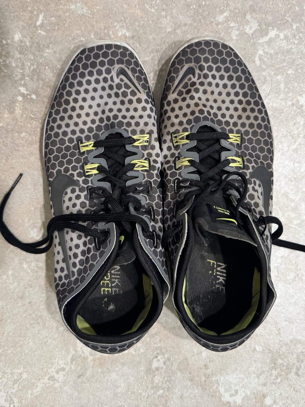 Nike Womenās Free TR Connect 2